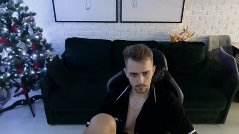 Snapshot of larstar01 chatting on 12-05-24, 04:09 Lars online show from 12-05-24, 04:09