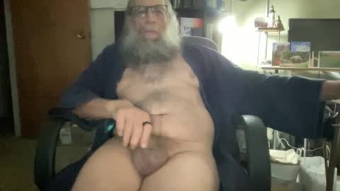 Snapshot of laser134 chatting on 05-26-26, 12:56 chris online show from 05-26-26, 12:56