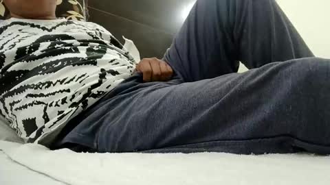 Snapshot of lasha_2008 chatting on 10-15-25, 03:23 lasha_2008 online show from 10-15-25, 03:23