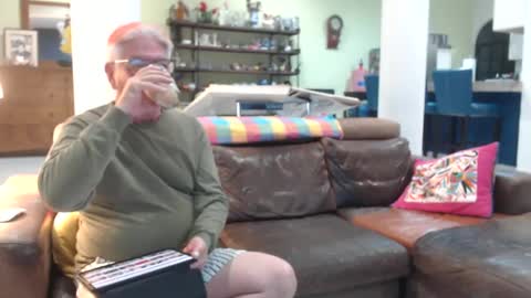 Snapshot of lasivobruno69 chatting on 02-12-25, 04:23 LasivoBruno69 online show from 02-12-25, 04:23