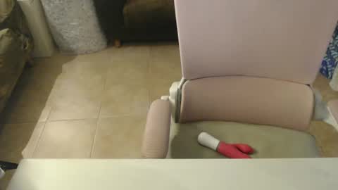 Auri online show from 02-13-25, 10:33