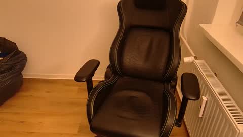 latexboy893 online show from 03-07-26, 06:27