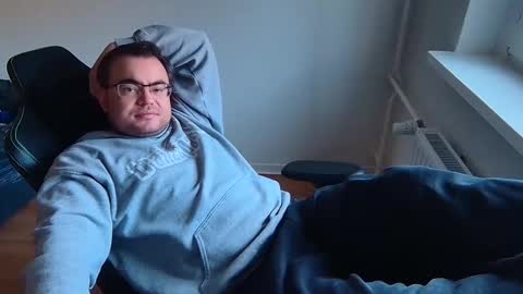 latexboy893 online show from 03-08-26, 03:27