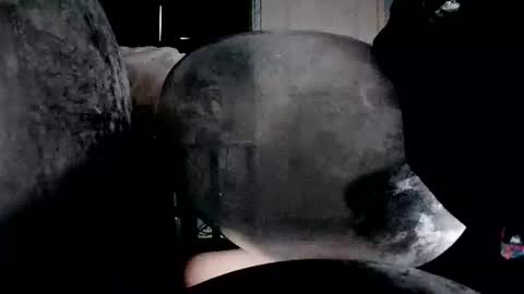 latexchris77 online show from 02-09-26, 11:31