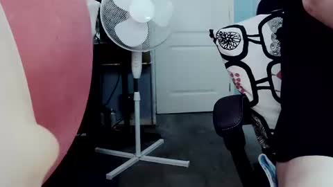 latexchris77 online show from 06-07-26, 11:14