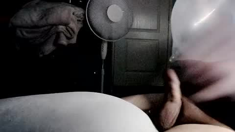 Snapshot of latexchris77 chatting on 06-26-26, 02:27 latexchris77 online show from 06-26-26, 02:27