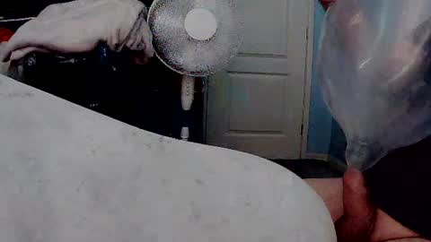 Snapshot of latexchris77 chatting on 07-03-26, 06:09 latexchris77 online show from 07-03-26, 06:09