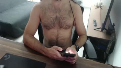 latexdave84 online show from 05-20-26, 10:43