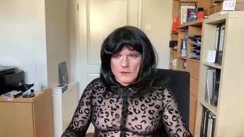 Snapshot of latexdoreen chatting on 04-12-26, 08:08 latexdoreen online show from 04-12-26, 08:08