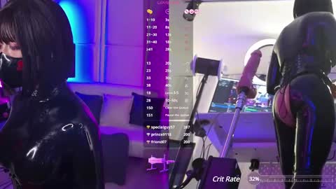 Snapshot of latexrubydoll chatting on 01-09-25, 02:40 Latex Ruby online show from 01-09-25, 02:40