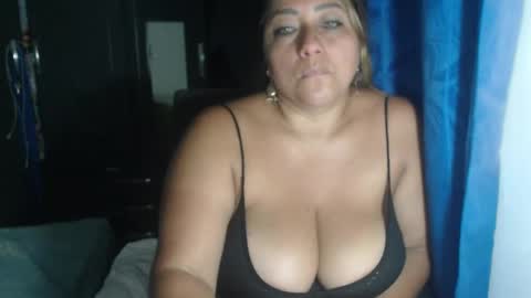 Snapshot of latin_big_boobs chatting on 09-22-25, 11:18 latin_big_boobs online show from 09-22-25, 11:18