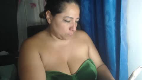 Snapshot of latin_big_boobs chatting on 10-06-25, 04:32 latin_big_boobs online show from 10-06-25, 04:32