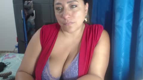 Snapshot of latin_big_boobs chatting on 11-24-25, 01:49 latin_big_boobs online show from 11-24-25, 01:49