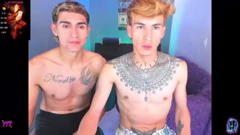 Snapshot of latin_boysxxx_ chatting on 06-12-26, 03:16 latin_boysxxx_ online show from 06-12-26, 03:16