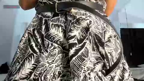 Snapshot of latin_couple20y chatting on 06-14-26, 04:03 Johana y Santiago online show from 06-14-26, 04:03