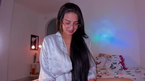 Snapshot of latin_gabby chatting on 09-16-25, 09:49 Gabby online show from 09-16-25, 09:49