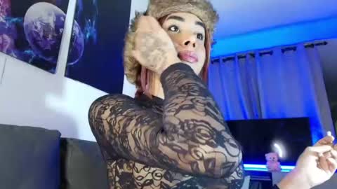 Snapshot of latin_goddessx chatting on 06-25-26, 07:13 instagramlatin goddessx im nikoll online show from 06-25-26, 07:13