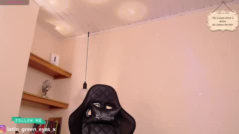 Snapshot of latin_green_eyes_ chatting on 02-24-25, 05:31 latin_green_eyes_ online show from 02-24-25, 05:31