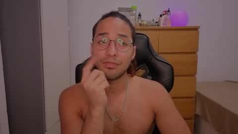  Free OF online show from 09-17-25, 05:09