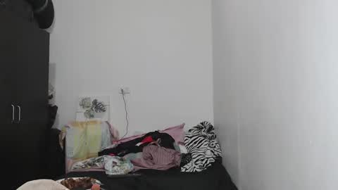 M E G A N  online show from 12-18-24, 12:21