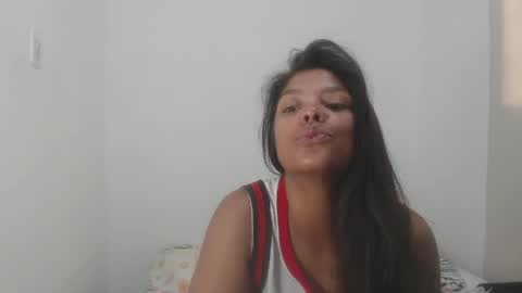 Snapshot of latin_meg chatting on 05-07-26, 03:50 M E G A N online show from 05-07-26, 03:50