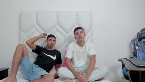 Snapshot of latin_milk_18 chatting on 01-18-25, 12:26 Mao Danny online show from 01-18-25, 12:26