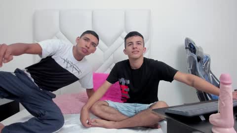 Snapshot of latin_milk_18 chatting on 01-19-25, 01:01 Mao Danny online show from 01-19-25, 01:01