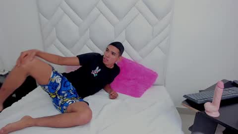 Snapshot of latin_milk_18 chatting on 01-20-25, 01:11 Mao Danny online show from 01-20-25, 01:11