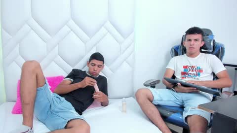 Snapshot of latin_milk_18 chatting on 01-24-25, 12:31 Mao Danny online show from 01-24-25, 12:31