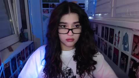 Snapshot of latina_mia chatting on 02-03-25, 06:24 miiiiiiaaaa online show from 02-03-25, 06:24