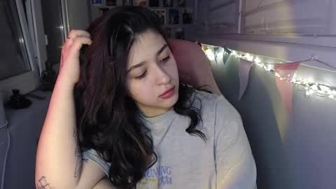 Snapshot of latina_mia chatting on 02-24-25, 02:08 miiiiiiaaaa online show from 02-24-25, 02:08