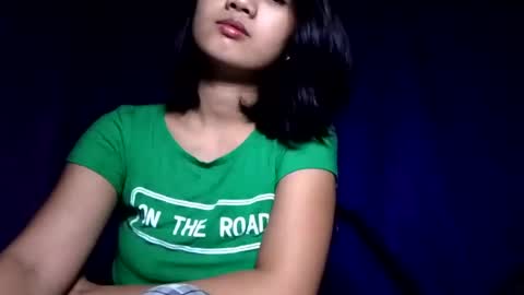 Snapshot of latina_shaine chatting on 06-18-26, 12:42 latina_shaine online show from 06-18-26, 12:42
