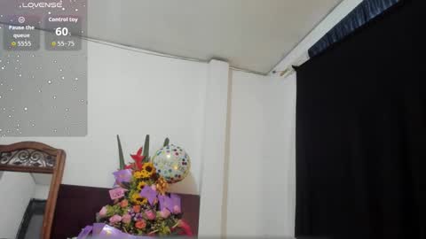 Snapshot of latinaastepmomm chatting on 12-01-25, 10:48 angelina online show from 12-01-25, 10:48