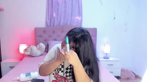 Martina online show from 11-23-25, 05:46