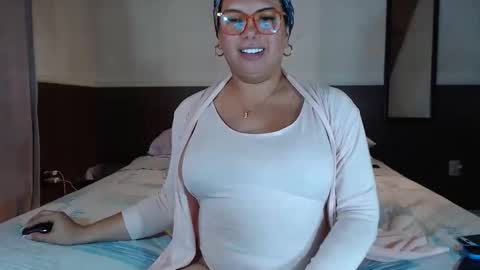 FLOR SALVAJE online show from 03-29-26, 01:05