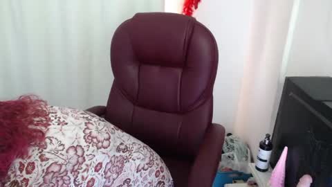 Snapshot of latinaprohibida chatting on 04-12-26, 02:55 latinaprohibida online show from 04-12-26, 02:55