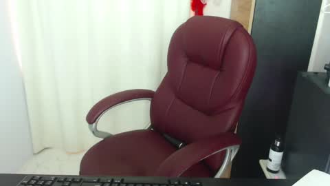 Snapshot of latinaprohibida chatting on 06-04-26, 07:09 latinaprohibida online show from 06-04-26, 07:09