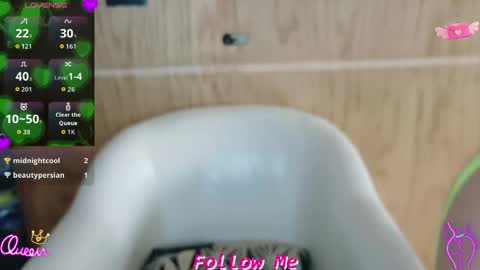 Snapshot of latinaqueen4u chatting on 04-24-26, 05:48 Your Latina Lover online show from 04-24-26, 05:48