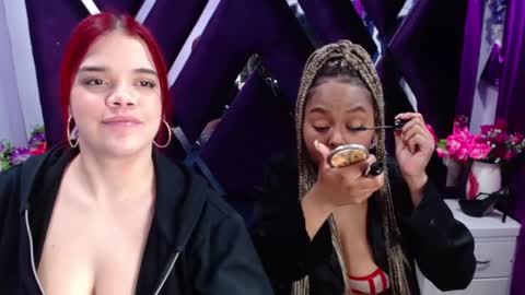 Snapshot of latinas_anales chatting on 12-30-24, 07:32 latinas_anales online show from 12-30-24, 07:32