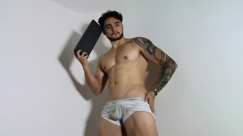 LatinBoyVIP  Colombian online show from 06-12-26, 03:05