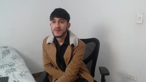 Snapshot of latinbunny7779 chatting on 12-03-24, 11:01 camilo online show from 12-03-24, 11:01