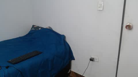 Snapshot of latinbunny7779 chatting on 12-22-24, 03:22 camilo online show from 12-22-24, 03:22