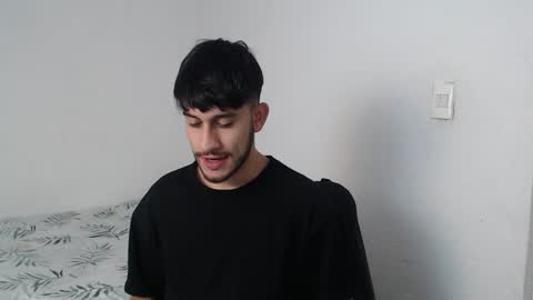 Snapshot of latinbunny7779 chatting on 01-09-25, 12:30 camilo online show from 01-09-25, 12:30