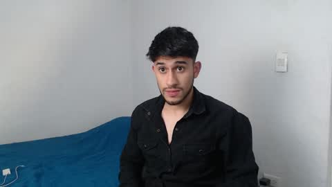 Snapshot of latinbunny7779 chatting on 02-03-25, 05:18 camilo online show from 02-03-25, 05:18