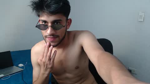 Snapshot of latinbunny7779 chatting on 02-03-25, 08:24 camilo online show from 02-03-25, 08:24