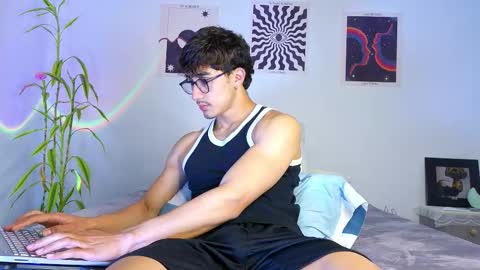 Logan online show from 10-16-25, 12:33