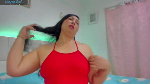 Vanessa online show from 01-13-25, 02:28