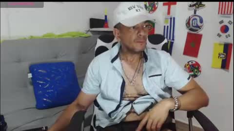 latinmartin254 online show from 06-29-26, 04:40