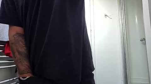 Snapshot of latino8484 chatting on 11-09-25, 09:07 latino8484 online show from 11-09-25, 09:07