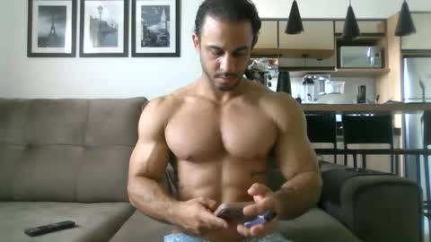 Snapshot of latino_rodri chatting on 06-24-26, 11:53 latino_rodri online show from 06-24-26, 11:53